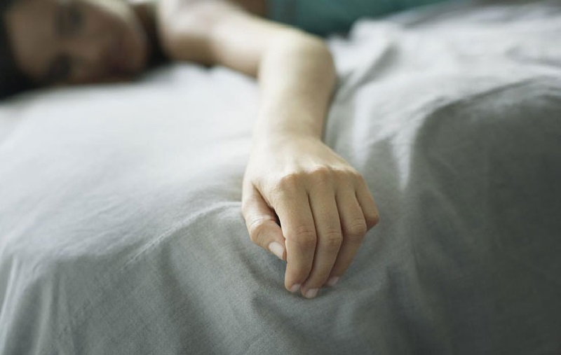 Tê tay chân khi ngủ do thoái hóa khớp